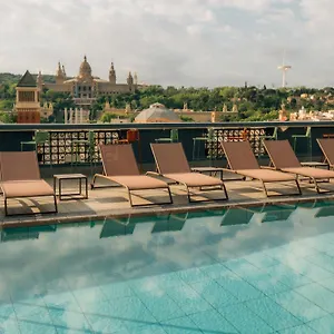 Catalonia Plaza Hotel